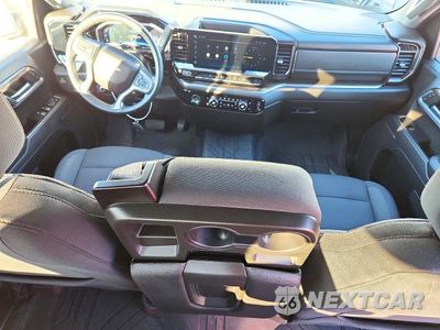 Zdjęcie 8 z 12 samochodu: 2023 CHEVROLET SILVERADO K1500 LT VIN:1GCUDDED9PZ301641 - miniatura