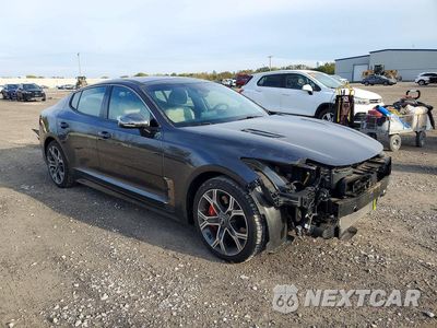 Czwarte zdjęcie samochodu z boku: 2019 KIA STINGER GT2 VIN:KNAE55LC1K6063728 - miniatura
