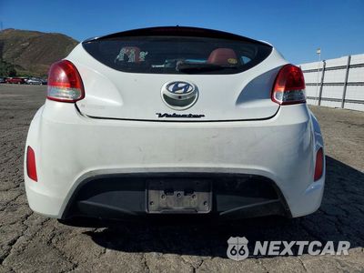 Zdjęcie 6 z 12 samochodu: 2014 HYUNDAI VELOSTER BASE VIN:KMHTC6AD3EU194639 - miniatura