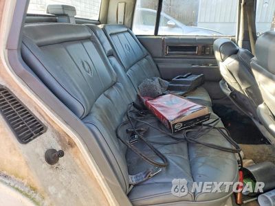 Zdjęcie 10 z 13 samochodu: 1988 CADILLAC DEVILLE VIN:1G6CD515XJ4210868 - miniatura