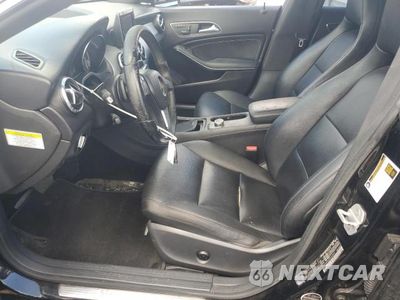 Zdjęcie 7 z 12 samochodu: 2014 MERCEDES-BENZ CLA 250 VIN:WDDSJ4EB0EN044040 - miniatura