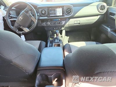 Zdjęcie 8 z 12 samochodu: 2022 TOYOTA TACOMA TRD SPORT VIN:3TMCZ5AN1NM525888 - miniatura