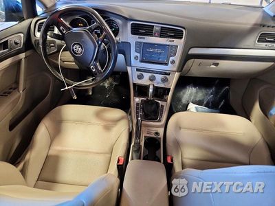 Zdjęcie 8 z 12 samochodu: 2017 VOLKSWAGEN GOLF S VIN:3VW217AU6HM055574 - miniatura