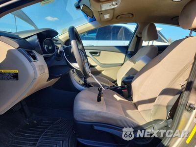 Zdjęcie 7 z 12 samochodu: 2016 HYUNDAI ELANTRA SE VIN:5NPDH4AE2GH753120 - miniatura
