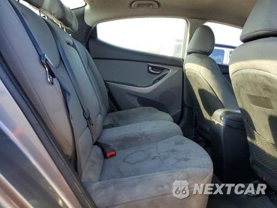 Zdjęcie 10 z 12 samochodu: 2013 HYUNDAI ELANTRA GLS VIN:5NPDH4AEXDH161640 - miniatura