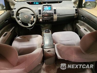 Zdjęcie 8 z 12 samochodu: 2007 TOYOTA PRIUS BASE VIN:JTDKB20U673270148 - miniatura