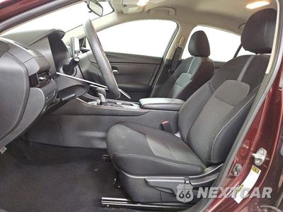 Zdjęcie 7 z 13 samochodu: 2025 NISSAN SENTRA SV VIN:3N1AB8CV0SY370056 - miniatura