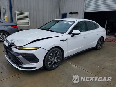 2024 HYUNDAI SONATA SEL KMHL64JA0RA395276 - główne zdjęcie licytacji z USA - miniatura