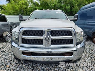 Piąte zdjęcie samochodu w środku: 2017 RAM 5500 VIN:3C7WRNEL1HG686642 - miniatura