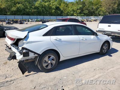Trzecie zdjęcie samochodu z tyłu: 2024 HYUNDAI ELANTRA SE VIN:KMHLL4DG4RU829447 - miniatura