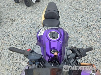 Piąte zdjęcie samochodu w środku: 2023 KAWASAKI EX650 R VIN:ML5EXER15PDA82897 - miniatura