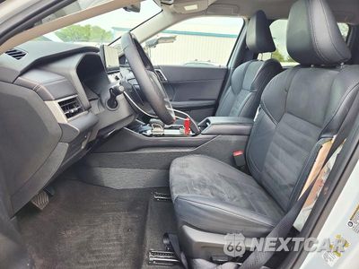 Zdjęcie 7 z 13 samochodu: 2025 MITSUBISHI OUTLANDER SE VIN:JA4J3VA85SZ056361 - miniatura
