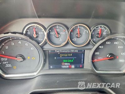 Zdjęcie 9 z 13 samochodu: 2021 CHEVROLET SUBURBAN K1500 LT VIN:1GNSKCKD8MR366009 - miniatura