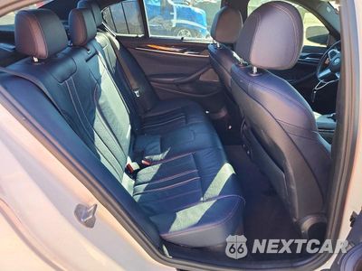Zdjęcie 10 z 12 samochodu: 2017 BMW 540 I VIN:WBAJE5C36HG915105 - miniatura