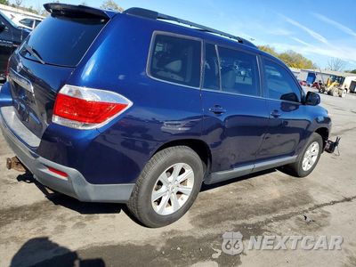 Trzecie zdjęcie samochodu z tyłu: 2011 TOYOTA HIGHLANDER SE VIN:5TDBK3EHXBS089319 - miniatura