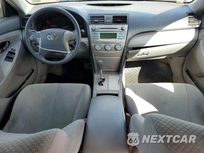 Zdjęcie 8 z 12 samochodu: 2009 TOYOTA CAMRY LE VIN:4T1BE46K19U395155 - miniatura