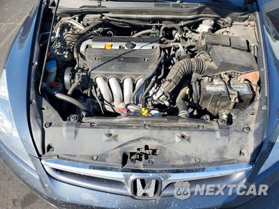 Zdjęcie 11 z 13 samochodu: 2007 HONDA ACCORD EX VIN:1HGCM56767A177984 - miniatura