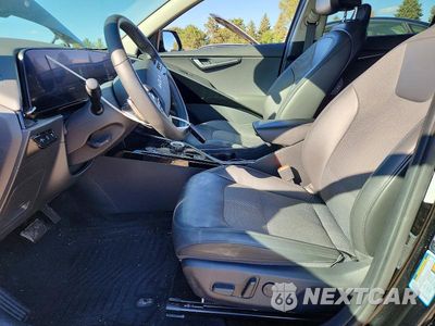 Zdjęcie 7 z 12 samochodu: 2023 KIA NIRO WIND VIN:KNDCR3L19P5048117 - miniatura