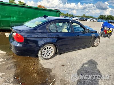 Trzecie zdjęcie samochodu z tyłu: 2006 BMW 325 I VIN:WBAVB13576PT20037 - miniatura