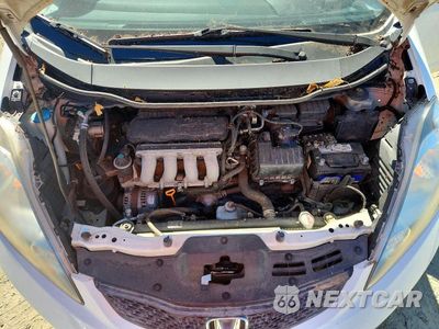 Zdjęcie 11 z 12 samochodu: 2011 HONDA FIT SPORT VIN:JHMGE8H58BS006066 - miniatura