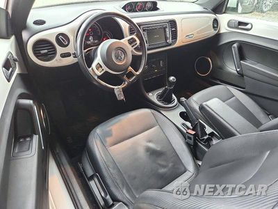 Zdjęcie 8 z 12 samochodu: 2013 VOLKSWAGEN BEETLE VIN:3VWRL7AT0DM656246 - miniatura