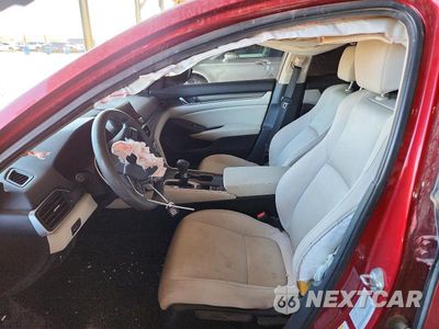 Zdjęcie 7 z 12 samochodu: 2018 HONDA ACCORD LX VIN:1HGCV1F1XJA038272 - miniatura