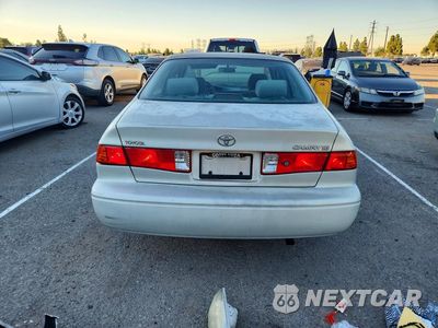 Zdjęcie 6 z 13 samochodu: 2000 TOYOTA CAMRY CE VIN:4T1BG22K4YU708377 - miniatura