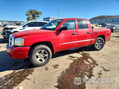 2006 DODGE DAKOTA QUAD SLT 1D7HE48N96S533916 - główne zdjęcie licytacji z USA - miniatura