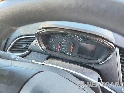 Zdjęcie 9 z 13 samochodu: 2020 CHEVROLET TRAX LS VIN:3GNCJKSB7LL162338 - miniatura