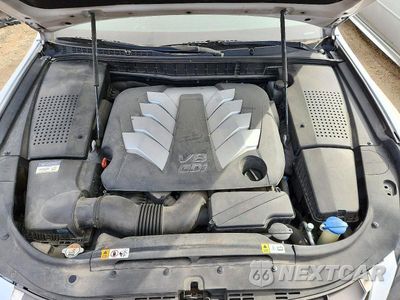 Zdjęcie 11 z 13 samochodu: 2014 HYUNDAI EQUUS SIGNATURE VIN:KMHGH4JH3EU085673 - miniatura