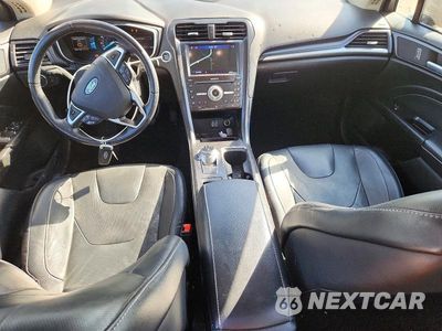Zdjęcie 8 z 13 samochodu: 2020 FORD FUSION TITANIUM VIN:3FA6P0D97LR115977 - miniatura