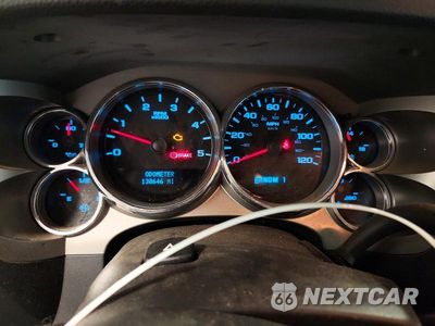 Zdjęcie 9 z 12 samochodu: 2008 CHEVROLET SILVERADO K2500 HEAVY DUTY VIN:1GCHK23668F224178 - miniatura