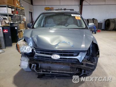 Piąte zdjęcie samochodu w środku: 2009 KIA SEDONA LX VIN:KNDMB233496312863 - miniatura