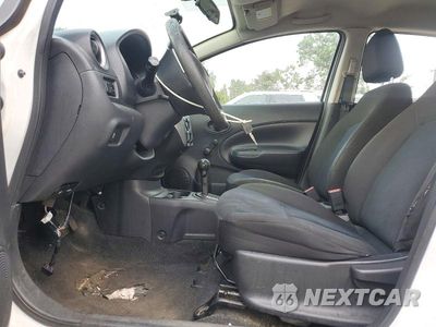 Zdjęcie 7 z 12 samochodu: 2016 NISSAN VERSA NOTE S PLUS VIN:3N1CE2CP7GL364676 - miniatura