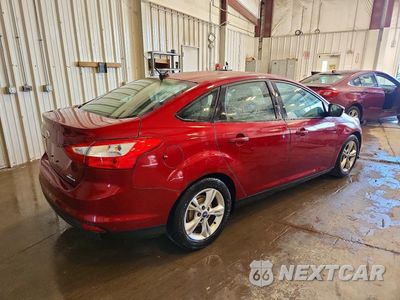 Trzecie zdjęcie samochodu z tyłu: 2014 FORD FOCUS SE VIN:1FADP3F24EL413588 - miniatura