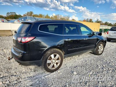 Trzecie zdjęcie samochodu z tyłu: 2014 CHEVROLET TRAVERSE LTZ VIN:1GNKVJKD1EJ334465 - miniatura