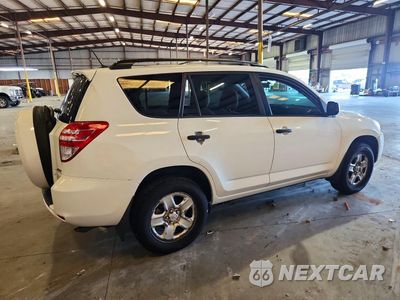 Trzecie zdjęcie samochodu z tyłu: 2010 TOYOTA RAV4 BASE VIN:JTMBF4DV8A5019257 - miniatura