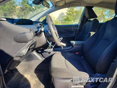 Zdjęcie 7 z 12 samochodu: 2022 TOYOTA PRIUS LE VIN:JTDKAMFUXN3182965 - miniatura