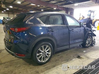 Trzecie zdjęcie samochodu z tyłu: 2020 MAZDA CX-5 GRAND TOURING VIN:JM3KFBDM7L0809832 - miniatura
