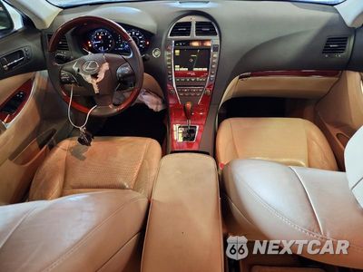 Zdjęcie 8 z 12 samochodu: 2012 LEXUS ES 350 VIN:JTHBK1EG0C2506448 - miniatura