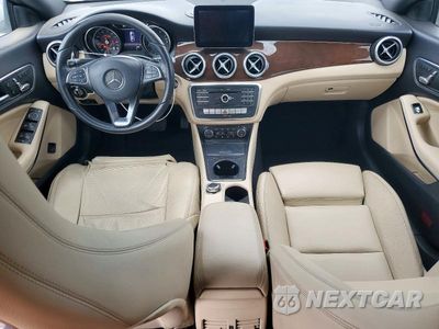 Zdjęcie 8 z 13 samochodu: 2017 MERCEDES-BENZ CLA 250 VIN:WDDSJ4EB7HN459618 - miniatura