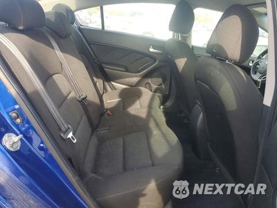 Zdjęcie 10 z 13 samochodu: 2017 KIA FORTE LX VIN:3KPFK4A75HE049737 - miniatura