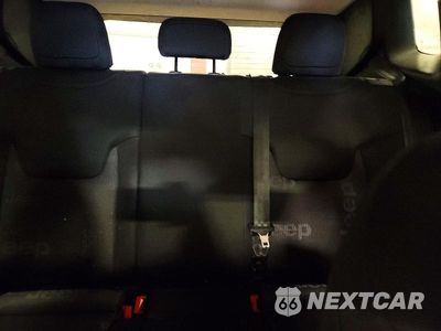 Zdjęcie 10 z 13 samochodu: 2015 JEEP RENEGADE LATITUDE VIN:ZACCJBBT7FPB88533 - miniatura