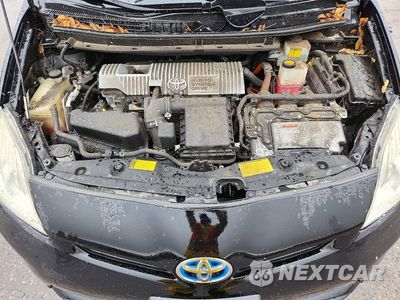 Zdjęcie 12 z 13 samochodu: 2012 TOYOTA PRIUS THREE VIN:JTDKN3DU1C5405879 - miniatura