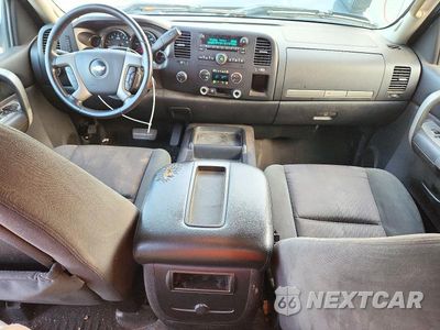 Zdjęcie 8 z 12 samochodu: 2007 CHEVROLET SILVERADO K1500 VIN:2GCEK19J271636516 - miniatura