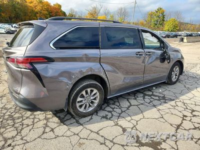 Trzecie zdjęcie samochodu z tyłu: 2022 TOYOTA SIENNA LE VIN:5TDKRKEC7NS125028 - miniatura