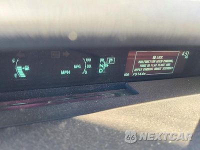 Zdjęcie 9 z 13 samochodu: 2013 TOYOTA PRIUS TWO VIN:JTDKN3DU5D0337245 - miniatura