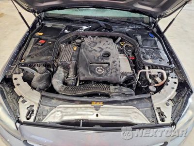 Zdjęcie 11 z 12 samochodu: 2015 MERCEDES-BENZ C 300 4MATIC VIN:55SWF4KB5FU040999 - miniatura