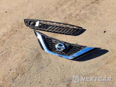 Zdjęcie 12 z 13 samochodu: 2018 NISSAN SENTRA SV VIN:3N1AB7AP3JL661970 - miniatura