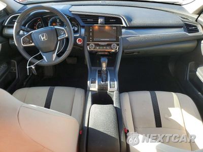 Zdjęcie 8 z 12 samochodu: 2016 HONDA CIVIC EX VIN:2HGFC2F89GH573514 - miniatura